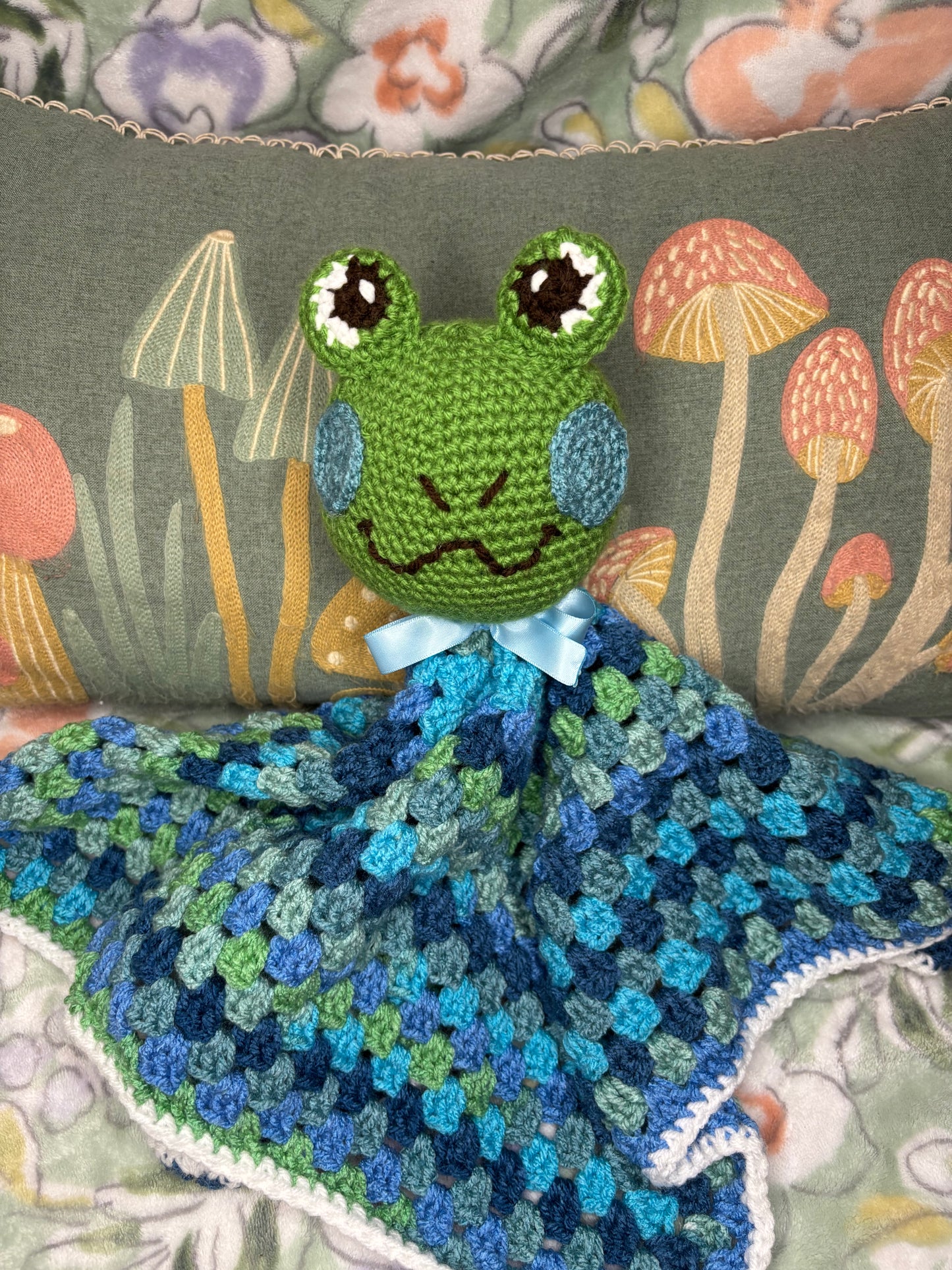Froggy Snuggler